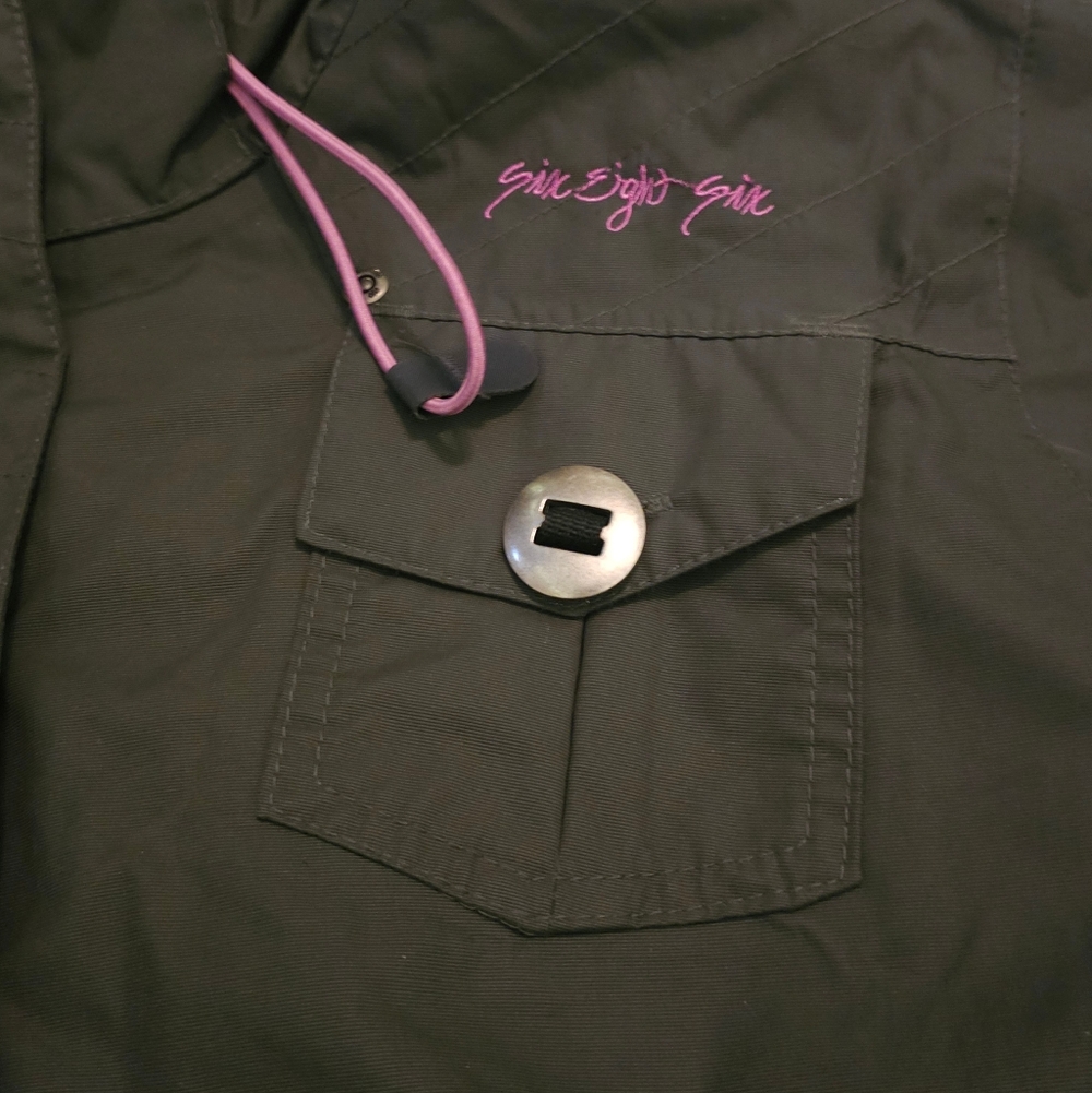 686 Six Eight Six Green and Pink Ski Snowboard Jacket - Medium - Picture 6 of 10